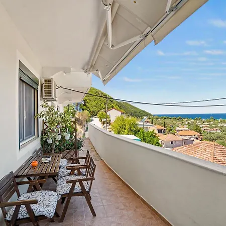 Apartman Frini's View